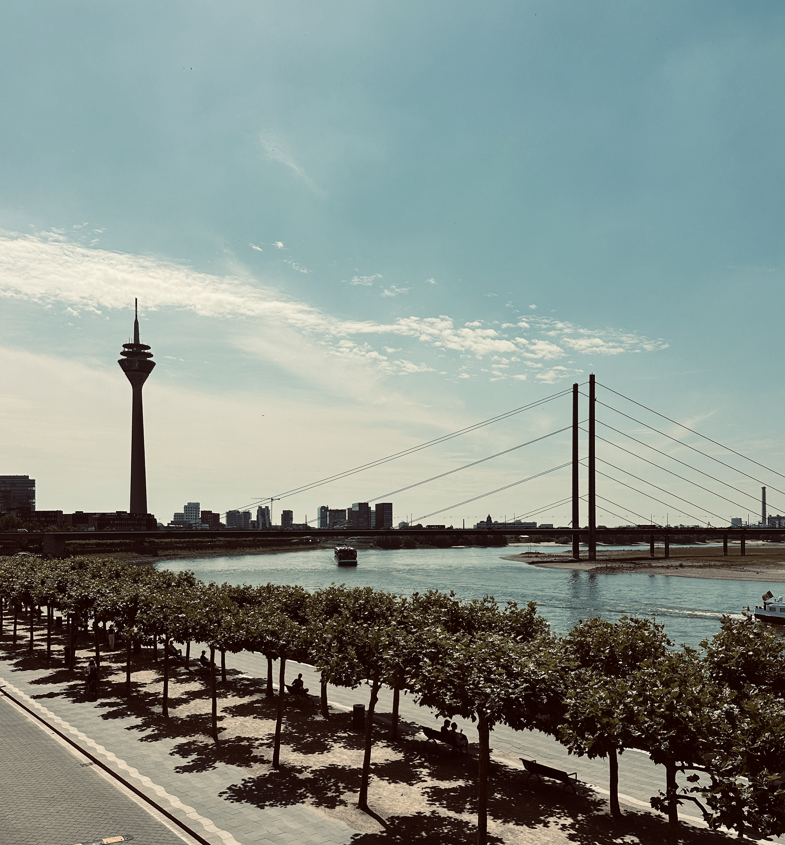 Rheinufer in Düsseldorf